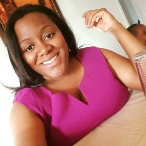 Meet your Posher, Arielle